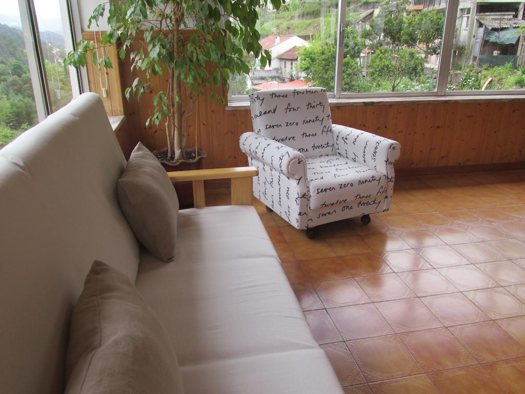 Hostel Geres Порто Екстериор снимка