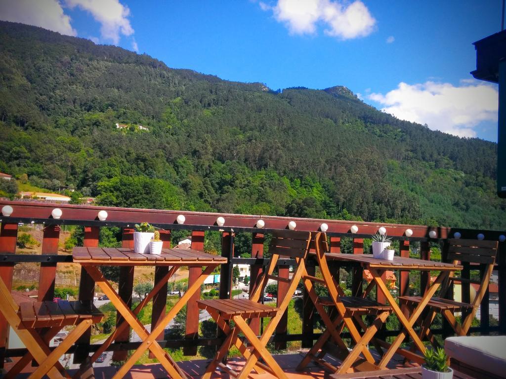 Hostel Geres Порто Екстериор снимка